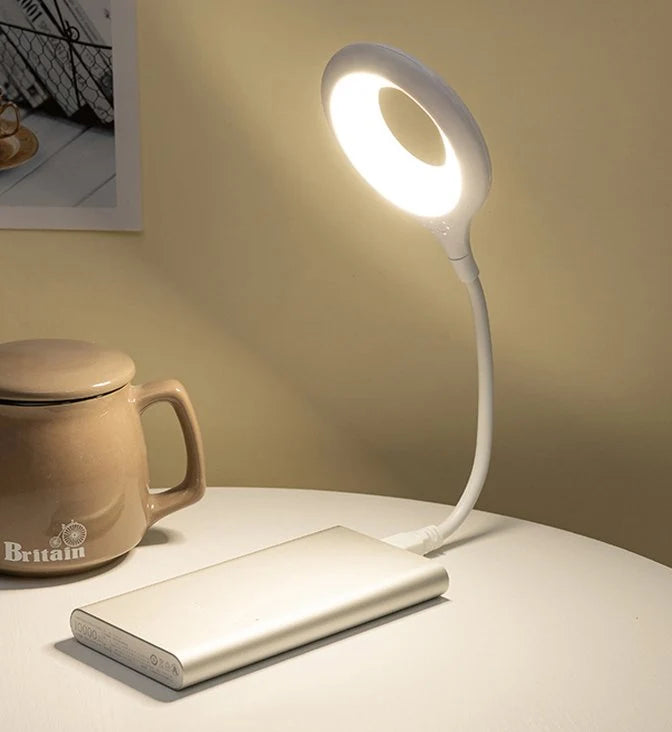 Smart USB Light – Voice-Controlled Lighting